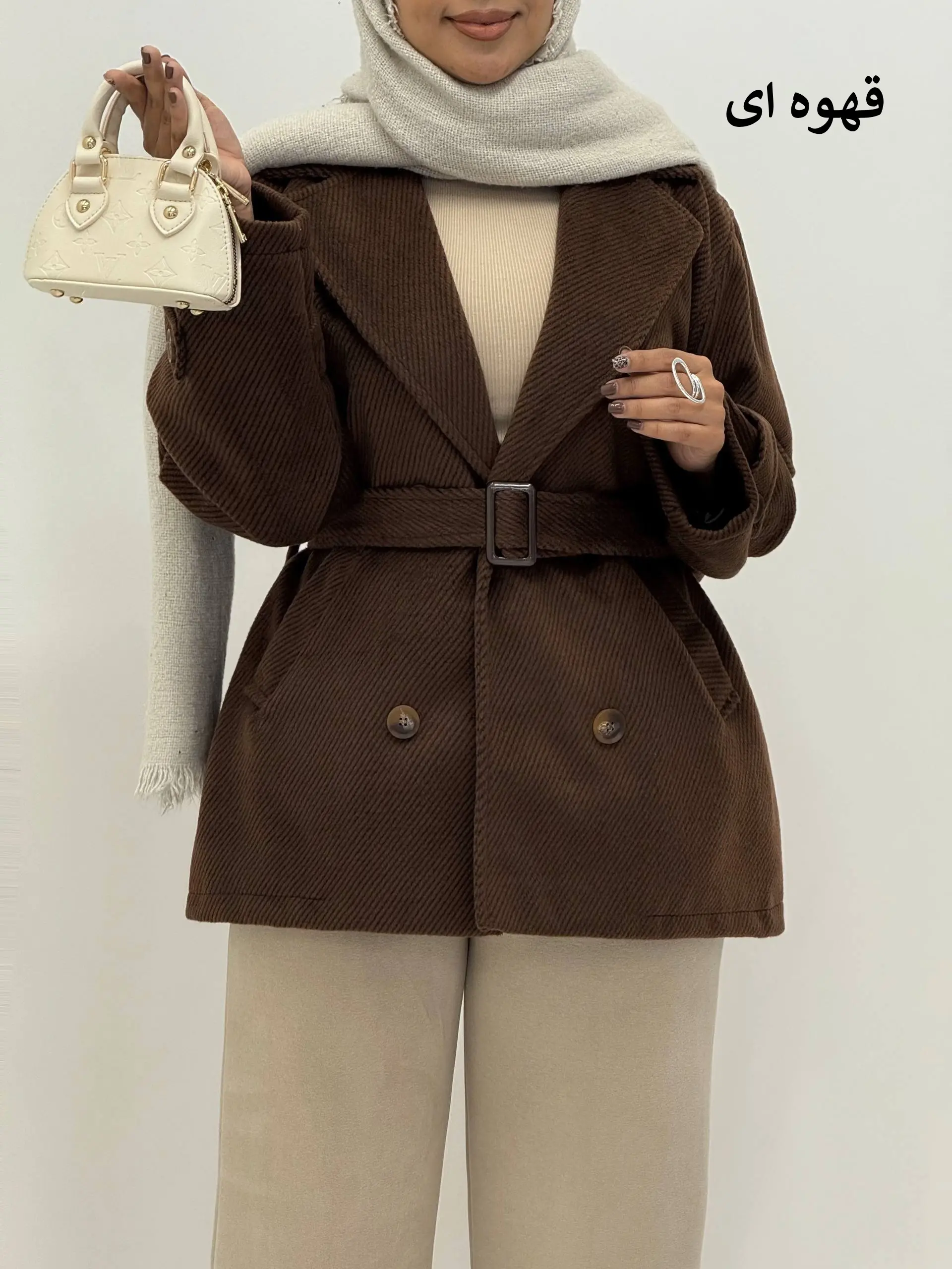 3833-کت موهر کیانا